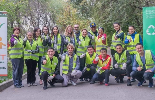 Qnet Kazakhstan Staff And Independent Representatives Helped To Clean Local Streets