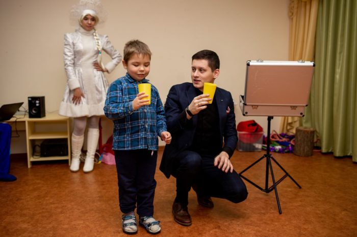 QNET Russia Pull Together To Host A Magical Day For Hard Of Hearing Kids