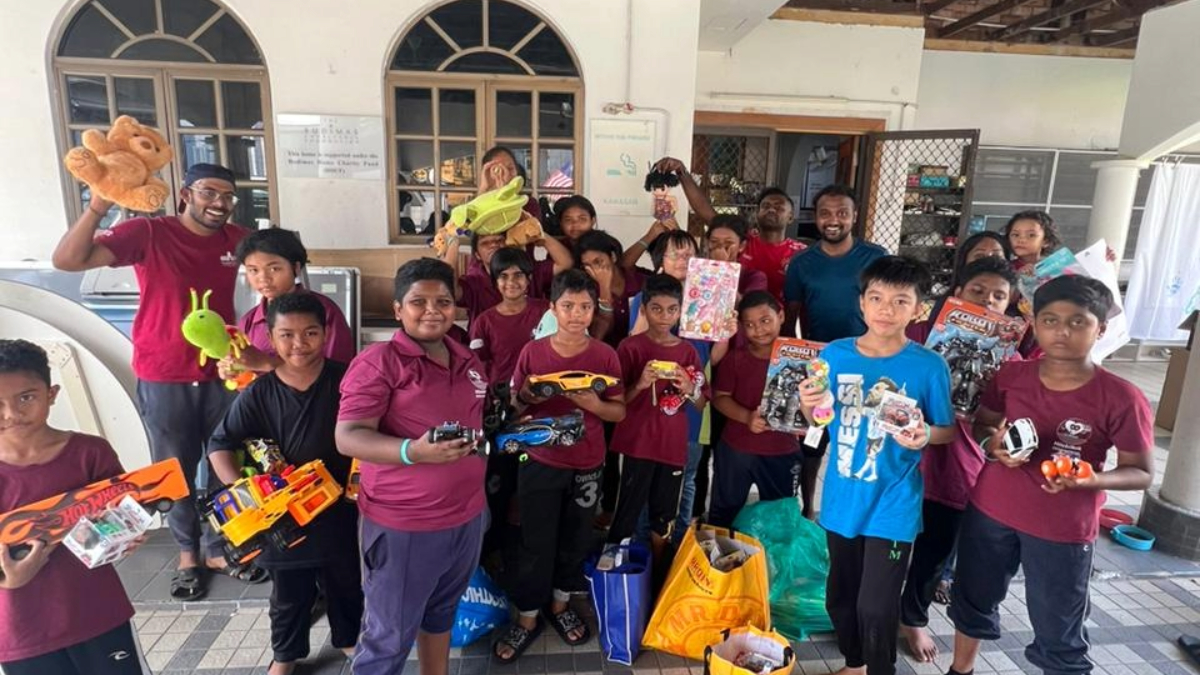 Toy Drive Success: Dr Kuhan’s Dedication to Volunteerism Shines