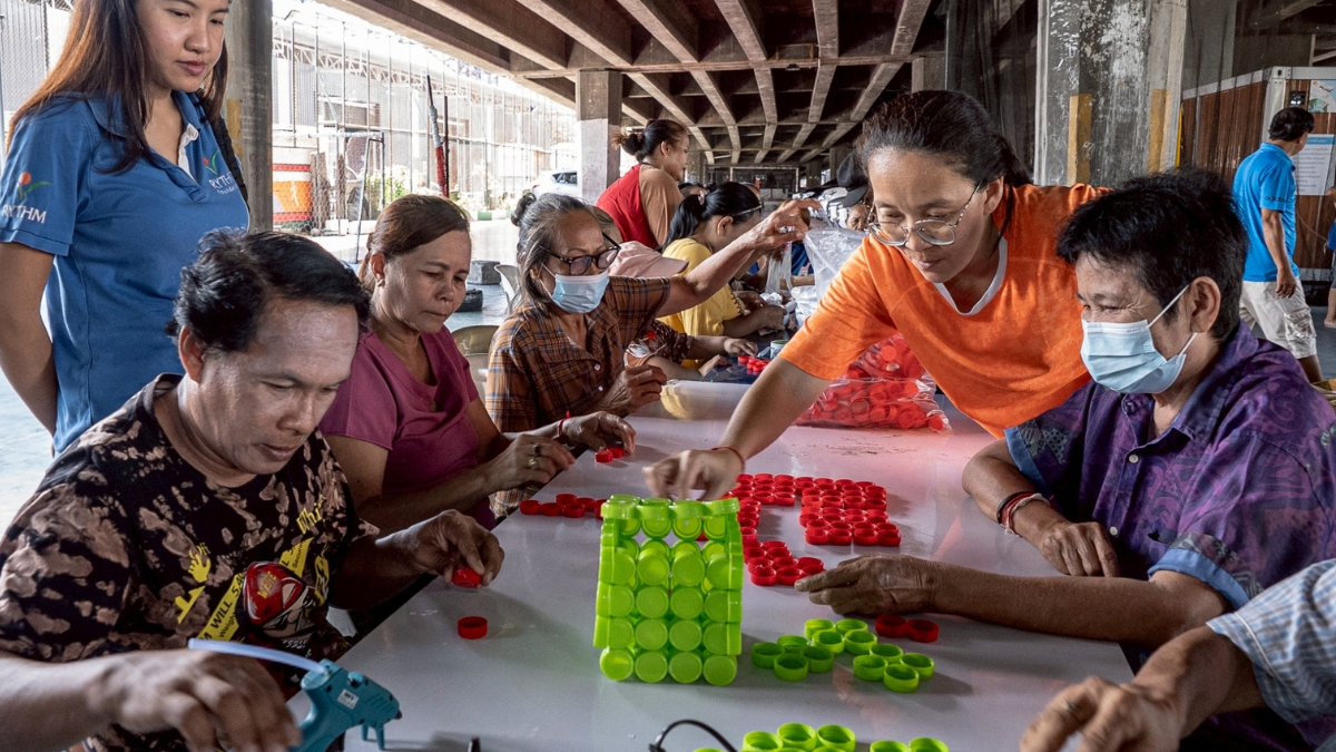 Upcycling Initiative Drives Community Sustainability in Khlong Toei