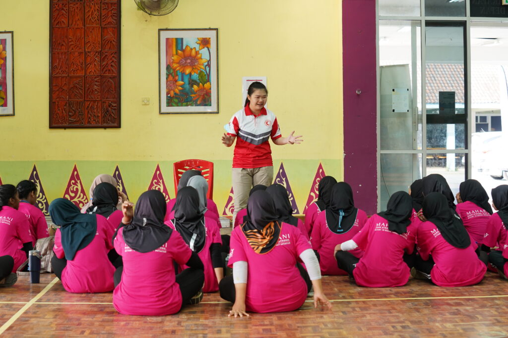 Maharani camping trip facilitates personal development for adolescent Malaysian girls. 